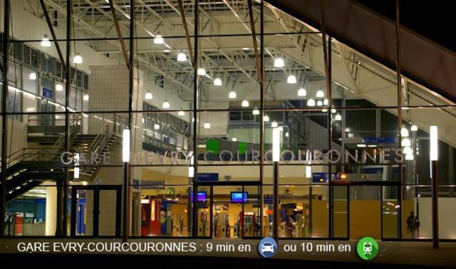 Logement Noah Courcouronnes Eksteriør billede